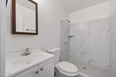 4721 W Roma Avenue, Phoenix, AZ 85031 - Photo 16