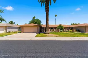 10912 W Cameo Dr, Sun City, AZ 85351 - Photo 1