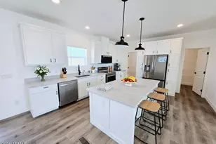 33016 W Cambridge Ave, Tonopah, AZ 85354 - Photo 8