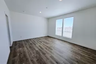 33016 W Cambridge Ave, Tonopah, AZ 85354 - Photo 24
