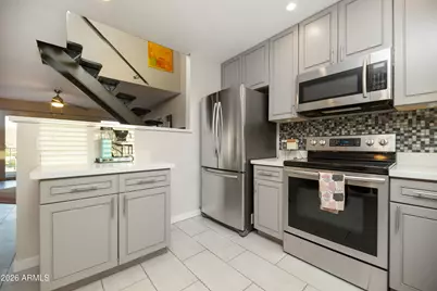 1057 E Butler Drive #B4, Phoenix, AZ 85020 - Photo 10
