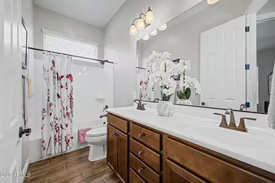 18471 W Paradise Lane, Surprise, AZ 85388 - Photo 28