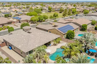 18471 W Paradise Lane, Surprise, AZ 85388 - Photo 56