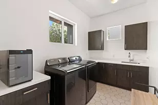 4533 E Devonshire Ave, Phoenix, AZ 85018 - Photo 44