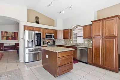 3819 W Tonopah Drive, Glendale, AZ 85308 - Photo 12