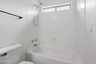 43708 W Bedford Dr, Maricopa, AZ 85138 - Photo 20