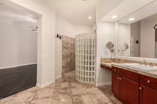 9246 W Molly Ln, Peoria, AZ 85383 - Photo 16