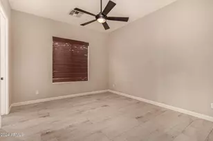 9246 W Molly Ln, Peoria, AZ 85383 - Photo 20