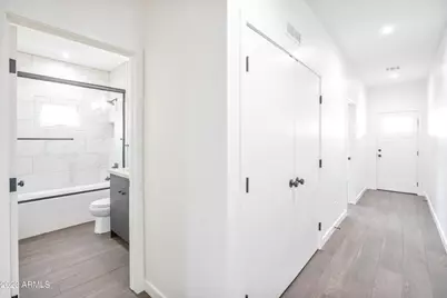 1436 E Pierce Street #2, Phoenix, AZ 85006 - Photo 4