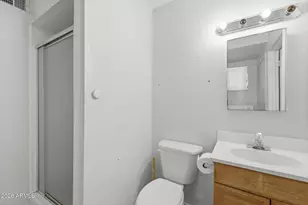 713 S Sycamore St, Mesa, AZ 85202 - Photo 18