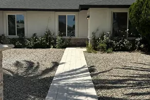 11250 N 33rd Ave, Phoenix, AZ 85029 - Photo 2