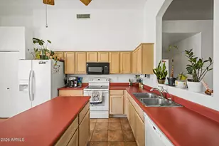 6906 W Phelps Rd, Peoria, AZ 85382 - Photo 12