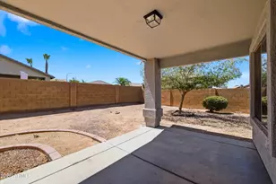 2933 W Maldonado Rd, Phoenix, AZ 85041 - Photo 24