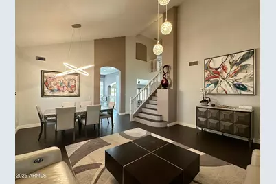 4831 E Robin Lane, Phoenix, AZ 85054 - Photo 4