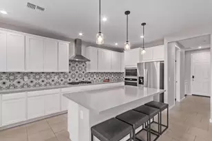 19210 W Solano Dr, Litchfield Park, AZ 85340 - Photo 12