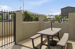 122 S Hardy Dr, Tempe, AZ 85281 - Photo 32
