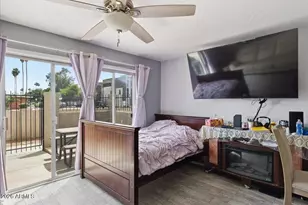 122 S Hardy Dr, Tempe, AZ 85281 - Photo 18