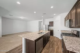 33586 N Draba Ln, San Tan Valley, AZ 85144 - Photo 8