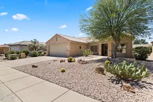 18476 N Gila Springs Dr, Surprise, AZ 85374 - Photo 8