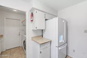 8126 E Dahlia Dr, Mesa, AZ 85208 - Photo 8