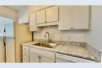 12602 N 21st Avenue, Phoenix, AZ 85029 - Photo 6