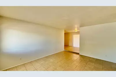 12602 N 21st Avenue, Phoenix, AZ 85029 - Photo 2