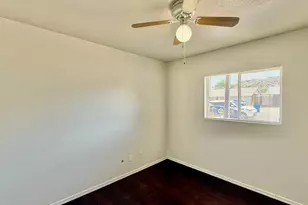 12602 N 21st Ave, Phoenix, AZ 85029 - Photo 12