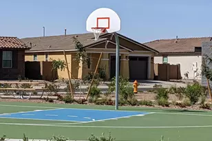 2250 E Kelly Dr, Gilbert, AZ 85298 - Photo 36