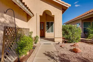 16439 S 34th Way, Phoenix, AZ 85048 - Photo 2