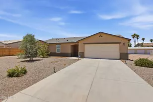 15610 S Moon Valley Rd, Arizona City, AZ 85123 - Photo 2