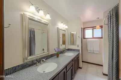 2115 E Woodman Drive, Tempe, AZ 85283 - Photo 32