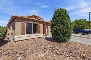 2022 S 160th Ln, Goodyear, AZ 85338 - Photo 2