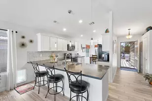 13532 W Ocotillo Ln, Surprise, AZ 85374 - Photo 2