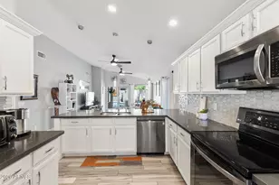 13532 W Ocotillo Ln, Surprise, AZ 85374 - Photo 18