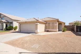 11045 W Augusta Ave, Glendale, AZ 85307 - Photo 12