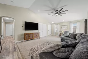 23528 N El Frio Ct, Sun City, AZ 85373 - Photo 6