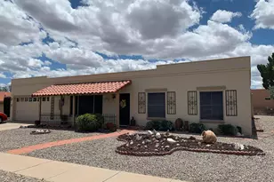 101 W Calle Montana Jack, Green Valley, AZ 85614 - Photo 2