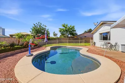 1934 W Kristal Way, Phoenix, AZ 85027 - Photo 22