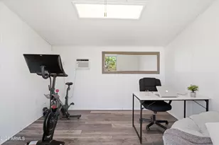 1934 W Kristal Way, Phoenix, AZ 85027 - Photo 20