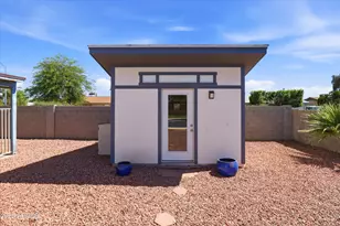 1934 W Kristal Way, Phoenix, AZ 85027 - Photo 18