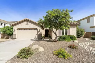 6920 S Crystal Way, Chandler, AZ 85249 - Photo 1