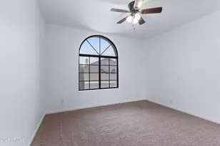 1031 S Capistrano Dr, Gilbert, AZ 85233 - Photo 36