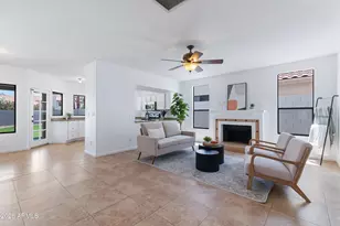 1031 S Capistrano Dr, Gilbert, AZ 85233 - Photo 2