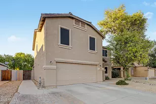 2064 E Lipizzan Dr, San Tan Valley, AZ 85140 - Photo 4