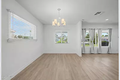 532 E Cheery Lynn Road, Phoenix, AZ 85012 - Photo 14