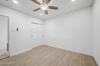 532 E Cheery Lynn Road, Phoenix, AZ 85012 - Photo 24