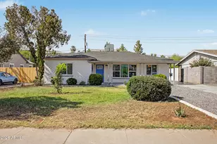 532 E Cheery Lynn Rd, Phoenix, AZ 85012 - Photo 1