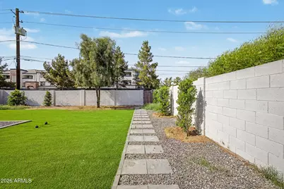 532 E Cheery Lynn Road, Phoenix, AZ 85012 - Photo 40