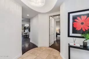 8 E Biltmore Estate, Phoenix, AZ 85016 - Photo 6