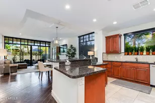 8 E Biltmore Estate, Phoenix, AZ 85016 - Photo 8